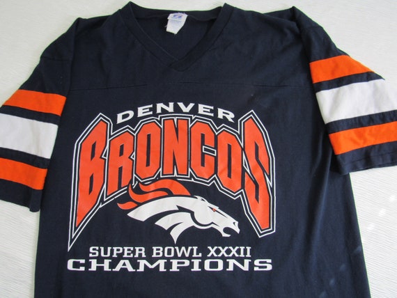 Vintage USA Made Super Bowl 32 Denver Broncos Vs. Washington T