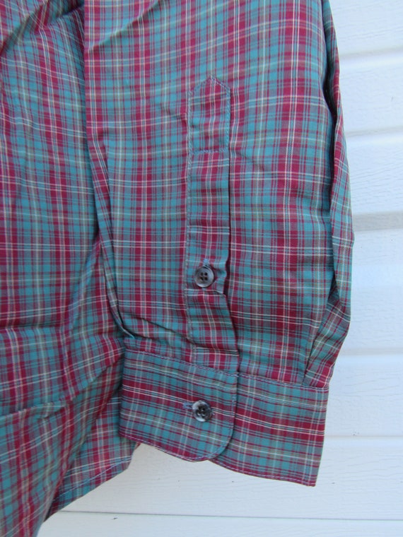 Vintage 1979 Levi's NWT Green Red Button Down Shi… - image 4