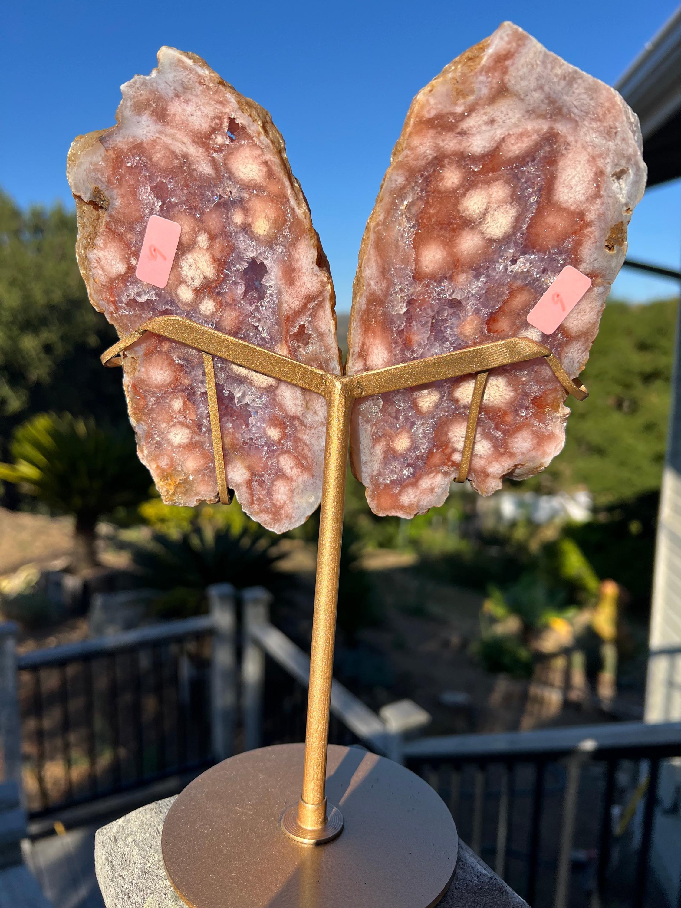 ラベンダーピンクアメジスト蝶の羽根（スタンド付き） - Etsy 日本