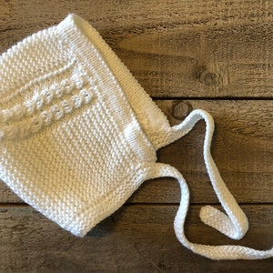 Princess Charlotte bonnet Baby girl bonnet and booties Newborn hat White bonnet Baby girl hat and booties Knit Beanie Knit bonnet