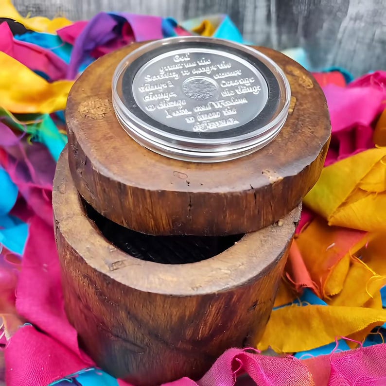 hand-crafted-sobriety-ecovery-gift-wood-chip-holder-box
