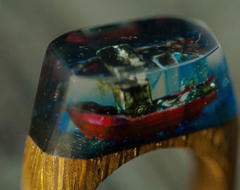 Wood Resin ring with ship, Blue woden ring ocean, resin wood ring, unique gift for her, Wooden anniversary gift for wife! Valentines gift.