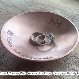 Personalized 7th Anniversary Copper Ring Dish Holder Gift for Wife or Husband / 22nd Anniversary Gift for Men, Women or Couple - 4" Round