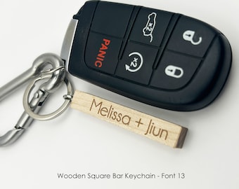 Names Engraved Wooden Square Bar Keychain for Best Friend/Boyfriend/Girlfriend/5th Year Wood Anniversary Gift for Him or Her