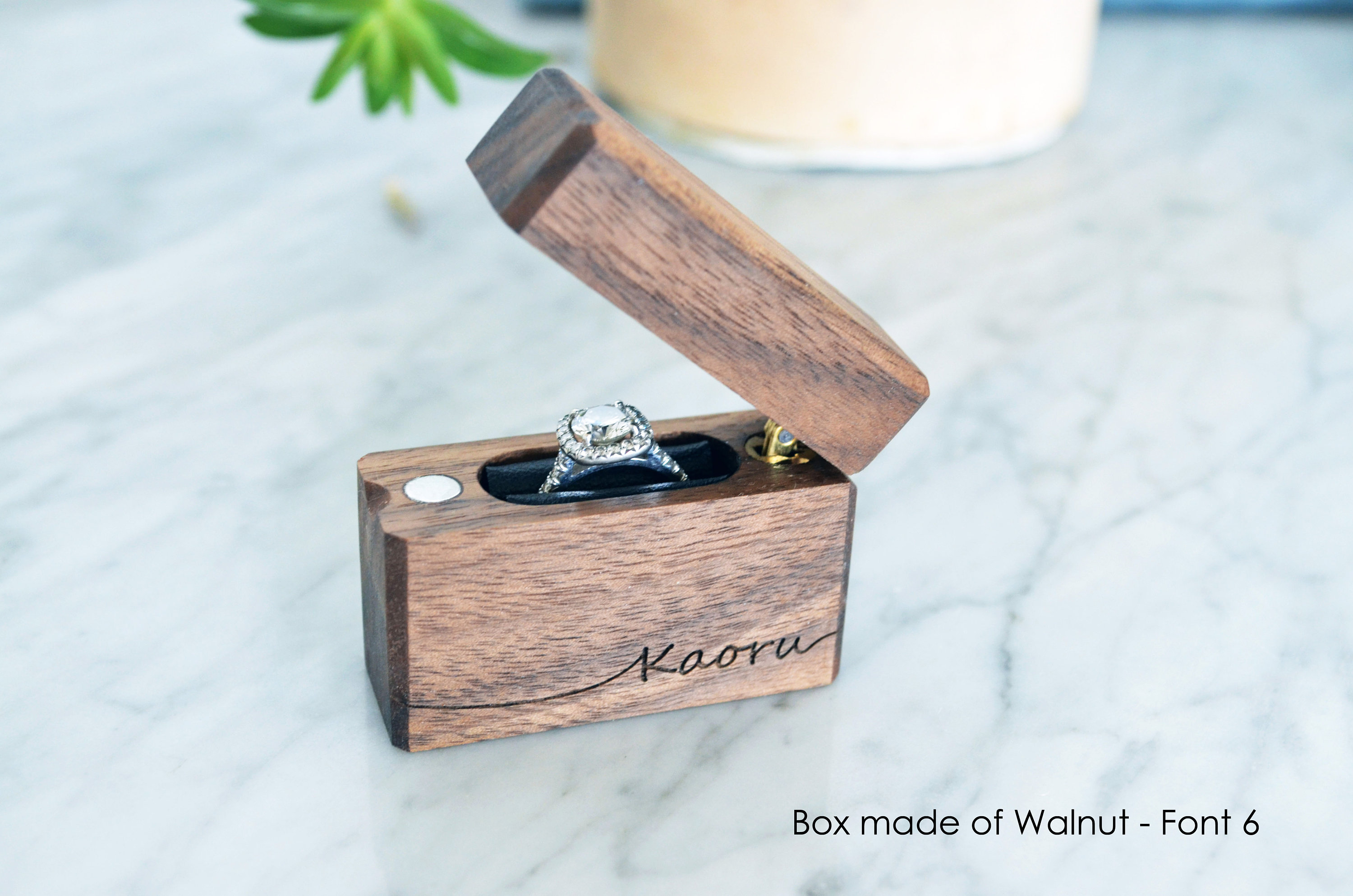 Secret engagement ring box new arrivals