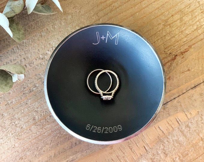 11th Anniversary Steel Gift Ring Dish / Bowl / Tray / Holder - 4" Round - Personalized - Wanderweg Shop
