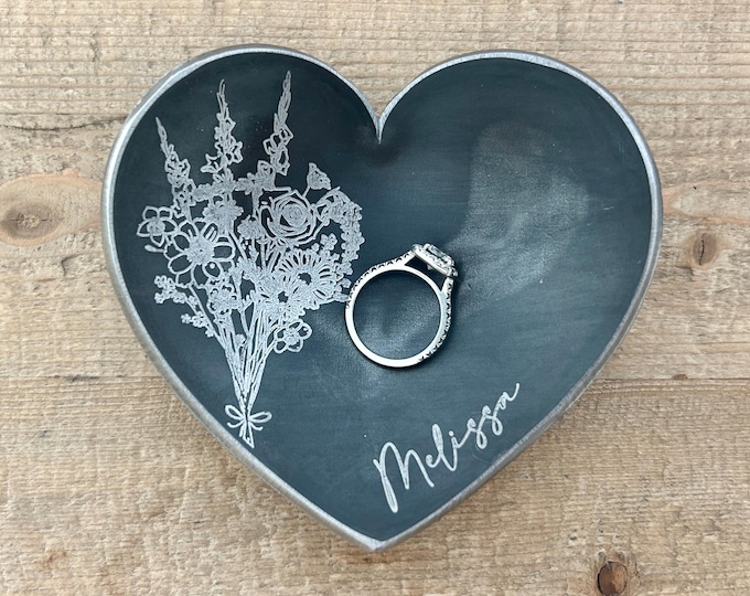 Bouquet of Flowers Engraved on 4" Heart Shaped Steel / Iron Ring Dish. 6th or 11th Anniversary Gift - Valentines gift - Wanderweg Shop