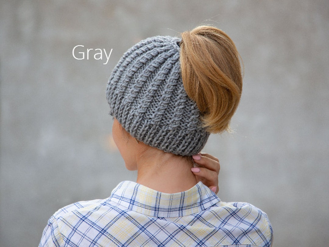 Soul Young Bonnet Femme Tricot Queue De Cheval Hiver Câble Chapeau Avec Trou Messy Bun Beanie Chignon Hat