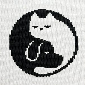 Yin Yang Cat and Dog Chart for hand & machine knitting - PDF instant download - intarsia diagram, double stitch color work graph