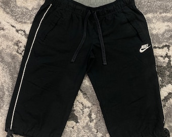 Pantalones cortos Nike Sportswear Vintage para mujer (talla 3/4, negro, talla M, 8-10)