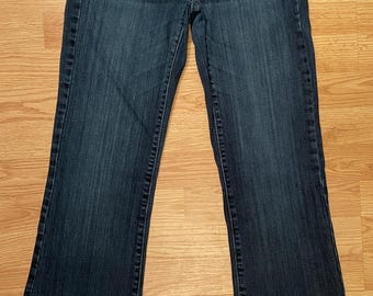 American Eagle Women's Favorite Boyfriend Mid Rise Denim Blue Jeans (Blauw, 4 Short, 4S)