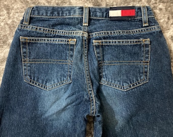 Vintage Tommy Hilfiger Boy's "ROC-ROC" Denim Jeans (Medium Wash, SIZE: 10)