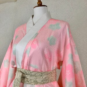 Vintage Silk Kimono Robe Women's clothing/silk robe/pink robe/dressing gown/bridal robe/bridesmaid robe/coverup image 5