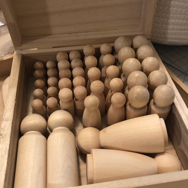 Peg Dolls- party favors- DIY wooden dolls