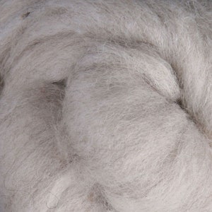 Corriedale wool roving- 092 Light Natural Heather- wet felting- needle felting- spinning- arm knitting