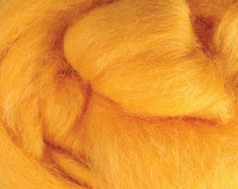Corriedale wool roving- 003 Cheesecake - wet felting- needle felting- spinning- arm knitting