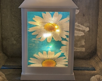 Daisy LED Lantern