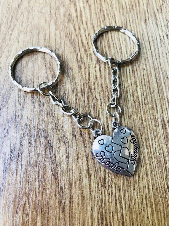 MOTHER /& DAUGHTER Hearts Keyrings Bag Charm IN LOVELY GIFT BOXES Mothers Day MUM