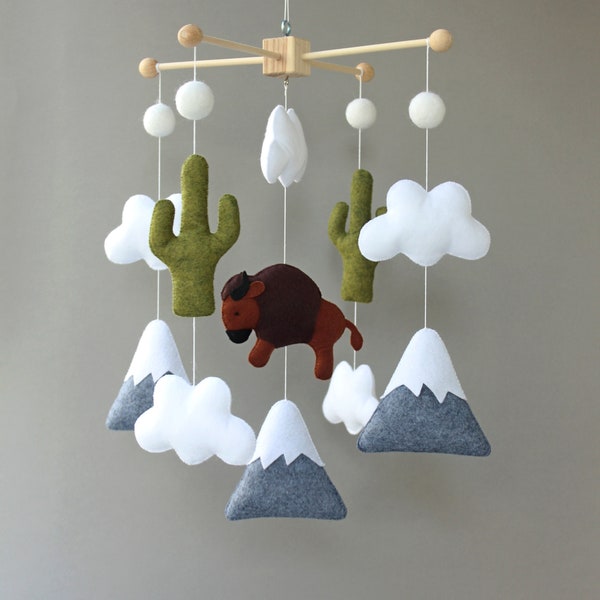 Bison western cowboy baby mobile, Desert prairie kid room design, Adventure children room decor, Journey buffalo crib mobile, Newborn gift