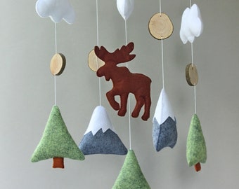 Nursery mobile, Crib mobile, Baby mobile woodland, Nursery decor, Baby shower gift, Moose mobile, Woodland nursery decor, Deer