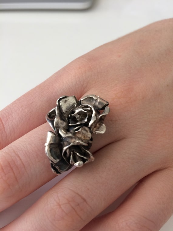 Sterling silver roses ring