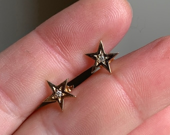 Genuine Diamond Center Carved Star Solid Gold Classic Star Earring Studs 14K White