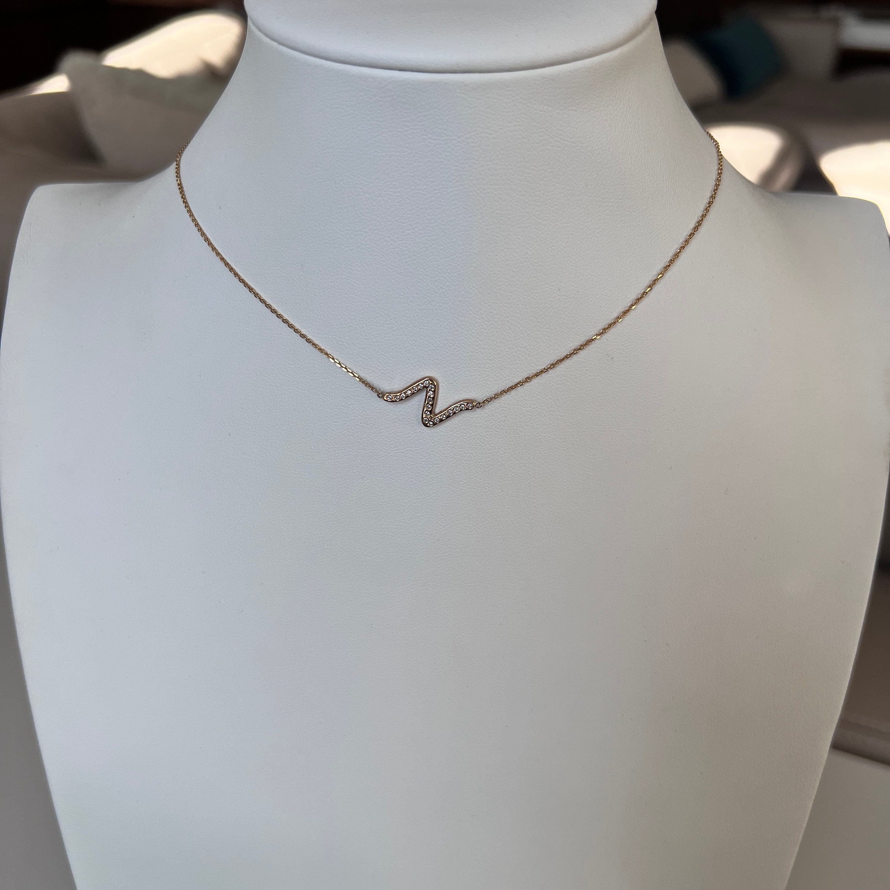 LOUIS VUITTON 18K Pink Gold LV Volt Upside Down Pendant Necklace