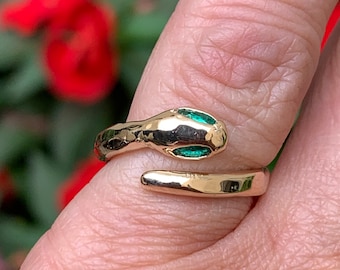 Genuine Emerald Eyes Serpent Snake Hand Forged Chunky Hammered Solid 18K 14K 22K Yellow Recycled Gold Ring, 3mm Width Band, 5-6mm Head