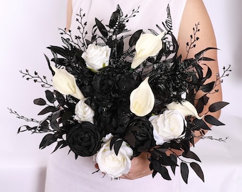 Black white wedding bouquet with ivory callas, black white ivory Halloween wedding bouquet, gothic ivory callas wedding bouquet