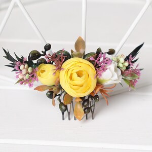 Yellow Floral Hair Comb: Halloween Wedding Hairpiece (8cm *13.5cm)