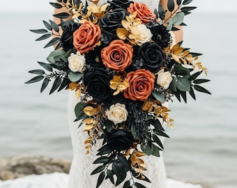 Schwarz orange Rosen Gothic Hochzeitsstrauß schwarz orange Terrakotta Halloween Strauß, schwarzgold Eukalyptus Rost Orange Hochzeitsstrauß