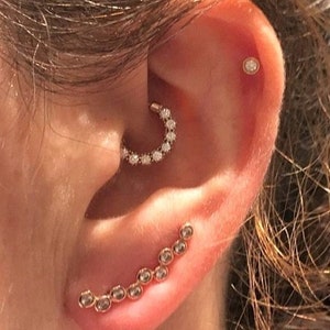 14k Solid Gold Daith Piercing,Septum,Crown Clicker..16g..8mm