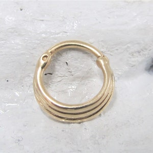 14k Solid Gold Septum Clicker ,Triple Row..16g..8mm