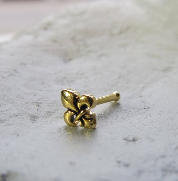 Golden Fleur De Lis Nose Stud.20g
