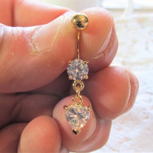 Anneau de nombril coeur plaqué or nombril... 14 g... 10 mm (B03G)