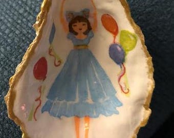 Great Decoupage Shells - Door Grabers, Gift Enhancements, Plants and Many More!