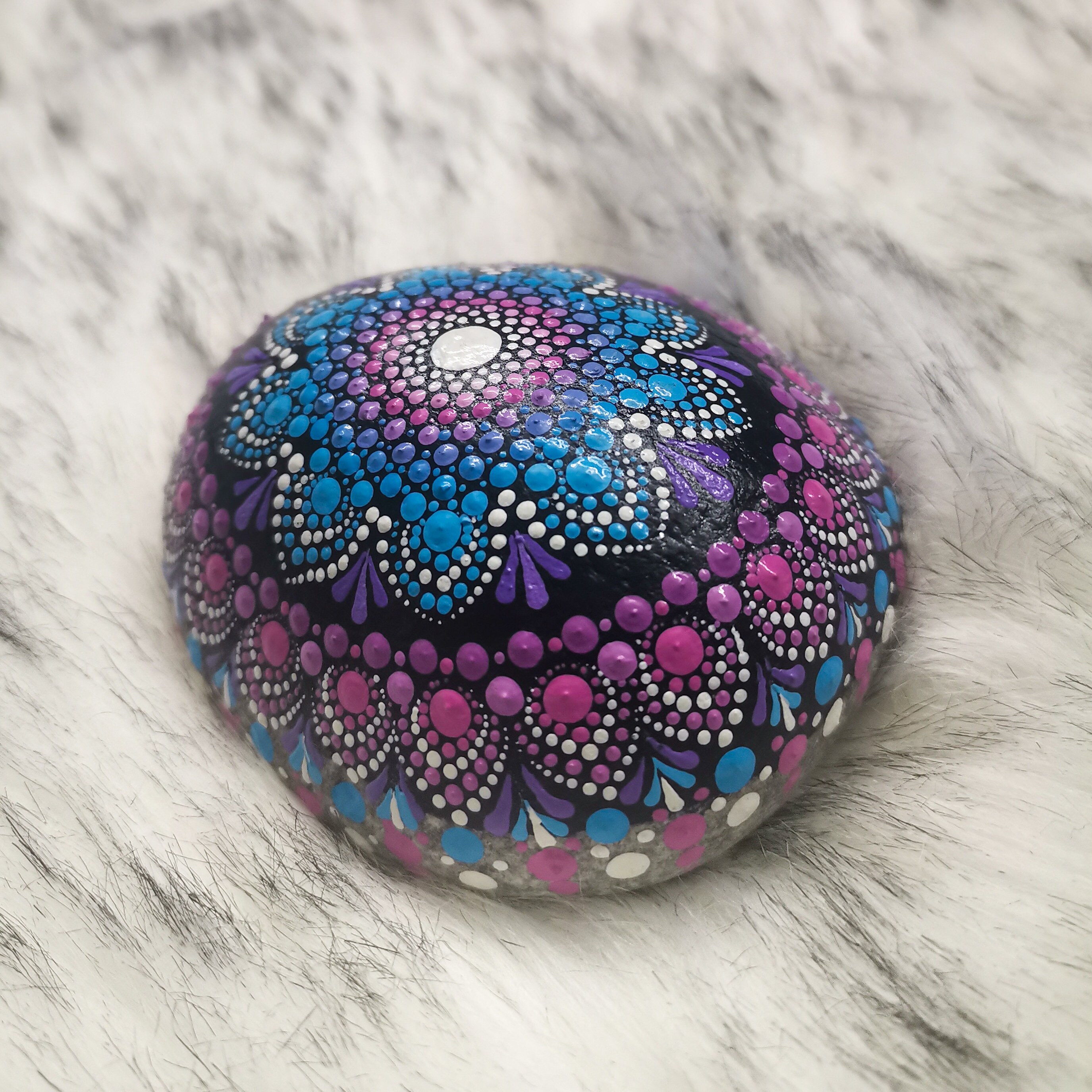Mandala Rock, Natural Pebble, Dot Mandala, Painted Rock, Boho Decor ...