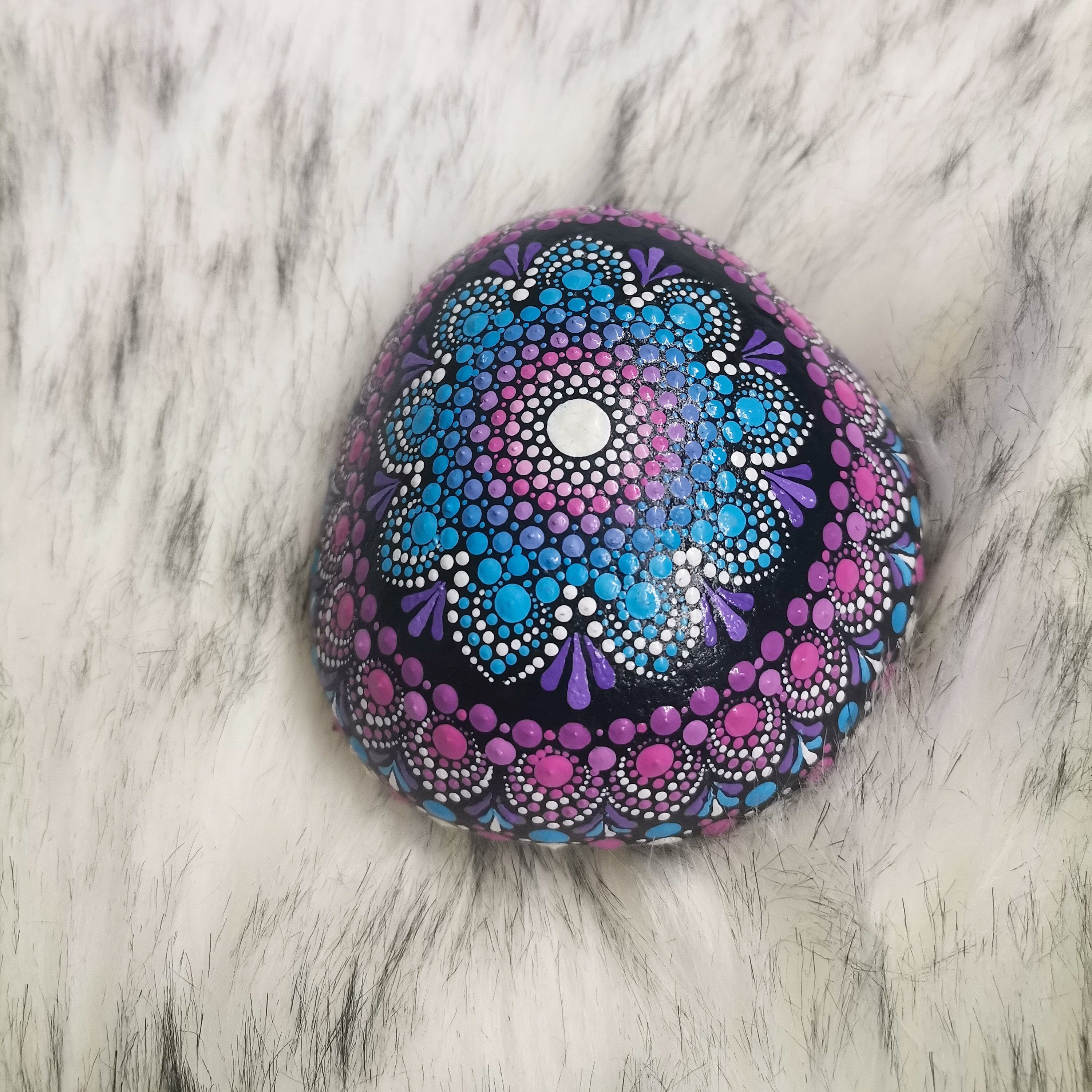 Mandala Rock, Natural Pebble, Dot Mandala, Painted Rock, Boho Decor ...