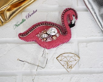 Flamingo Brooch with Swarovski pearls * Handmade jewelry * Swarovski brooch * Sequin embroidery * Fashion brooch