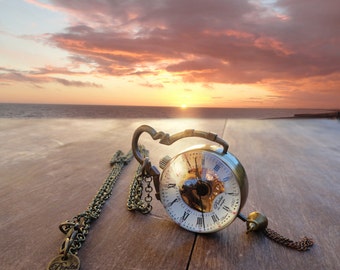 Montre pendentif femme "Temps dans le Cristal"