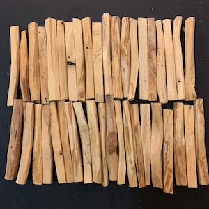 Palo Santo Incense 25 fresh sticks 4 + inches long