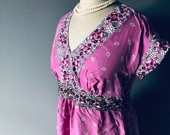 vintage Ghost roze zijden kralen jurk maat 10, Y2K spook roze jurk, y2k etnische zijden jurk, geborduurde jurk