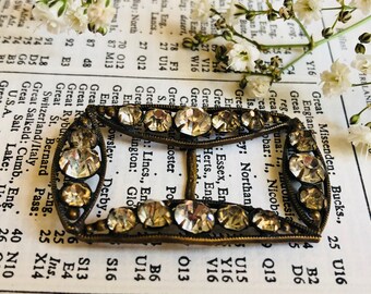 Vintage white paste /rhinestone brass belt necklace loop