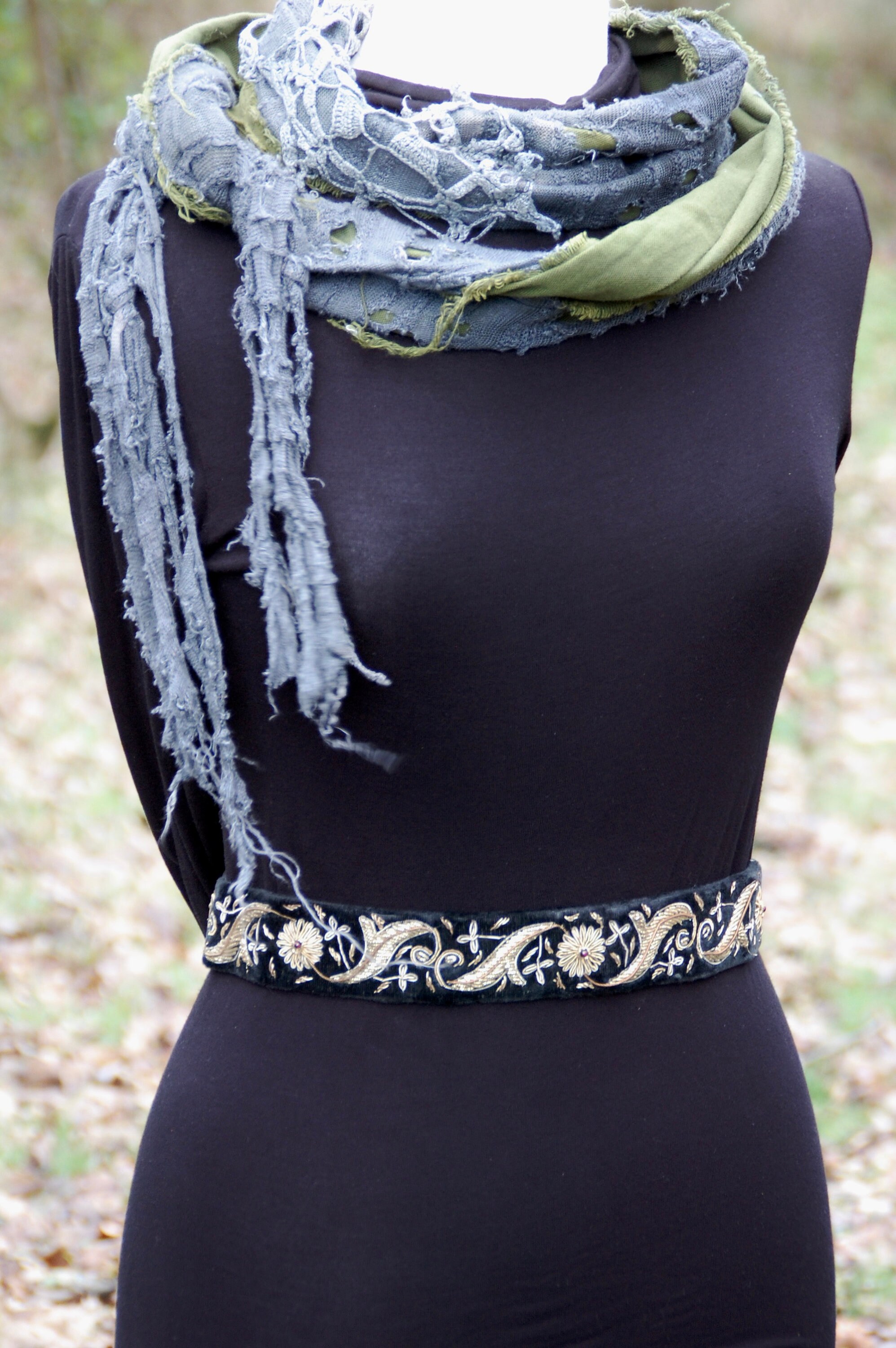 Mid Century Embroidered Velvet Belt Original Vintage Black Velvet Belt with Metallic Silver  main image 3