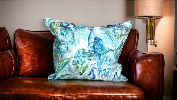 Peacock pillow cover//Linen pillow//Handmade Cushion//Luxury Interior Decorative pillow