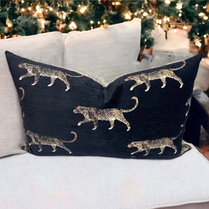 Luxury HighEnd Designer Porter and Stone  Leopard  Noir Velvet Handmade Cusion Cover Designed Interior Decorative
