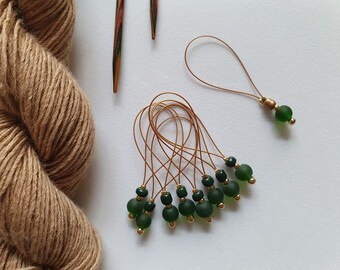 Green stitch markers set of 9 with polaris beads and seed beads