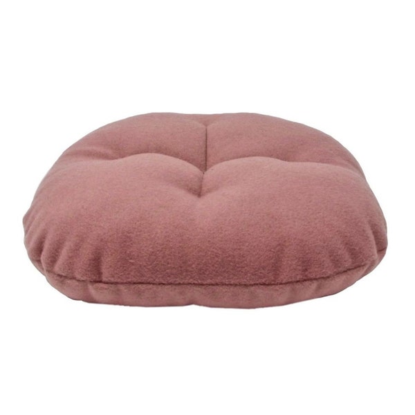 Coussin fait main en France en drap de laine vieux rose carré arrondi matelassé 30 x 30 cm rembourré de garniture polyester