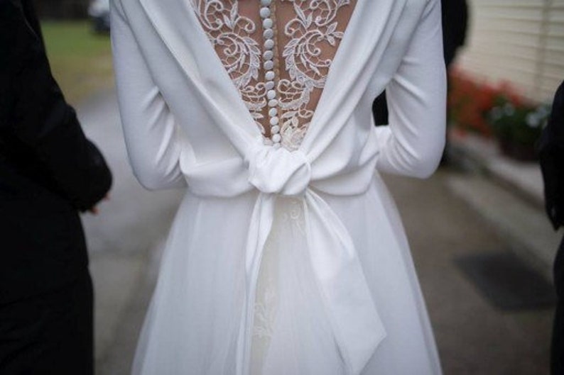 MARGARET Top Alternative bridal Minimal crop top with long sleeves Wedding separates wedding topper boxy top