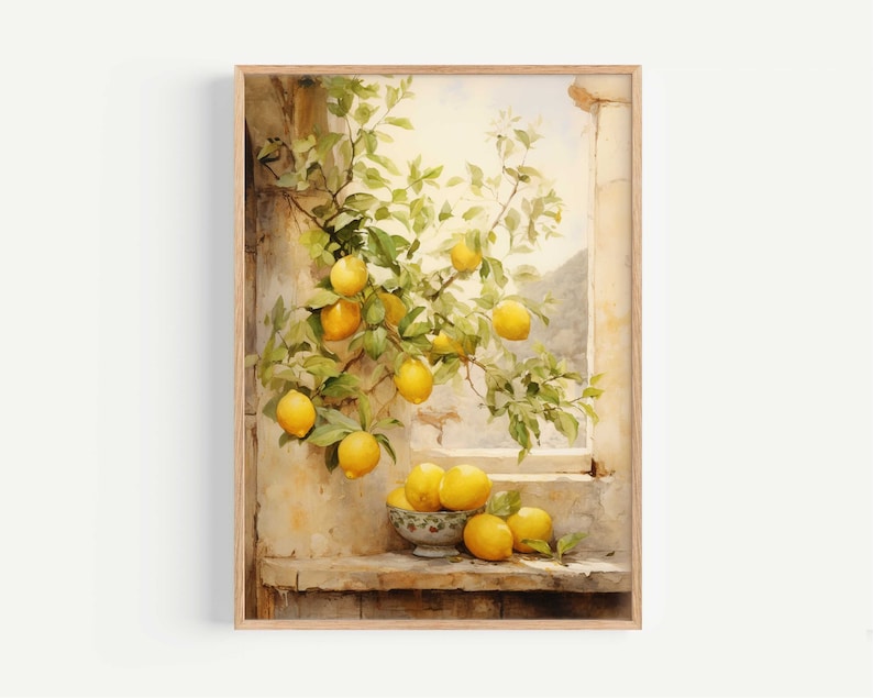 Peut inclure: Une peinture &agrave; l'aquarelle d'un citronnier avec des citrons jaunes m&ucirc;rs qui pendent des branches. L'arbre pousse hors d'une fen&ecirc;tre dans un mur de pierre. Un bol de citrons se trouve sur un rebord sous la fen&ecirc;tre.